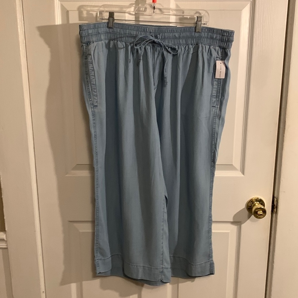 NEW Lane Bryant Chambray Pull-On Wide Leg Crop